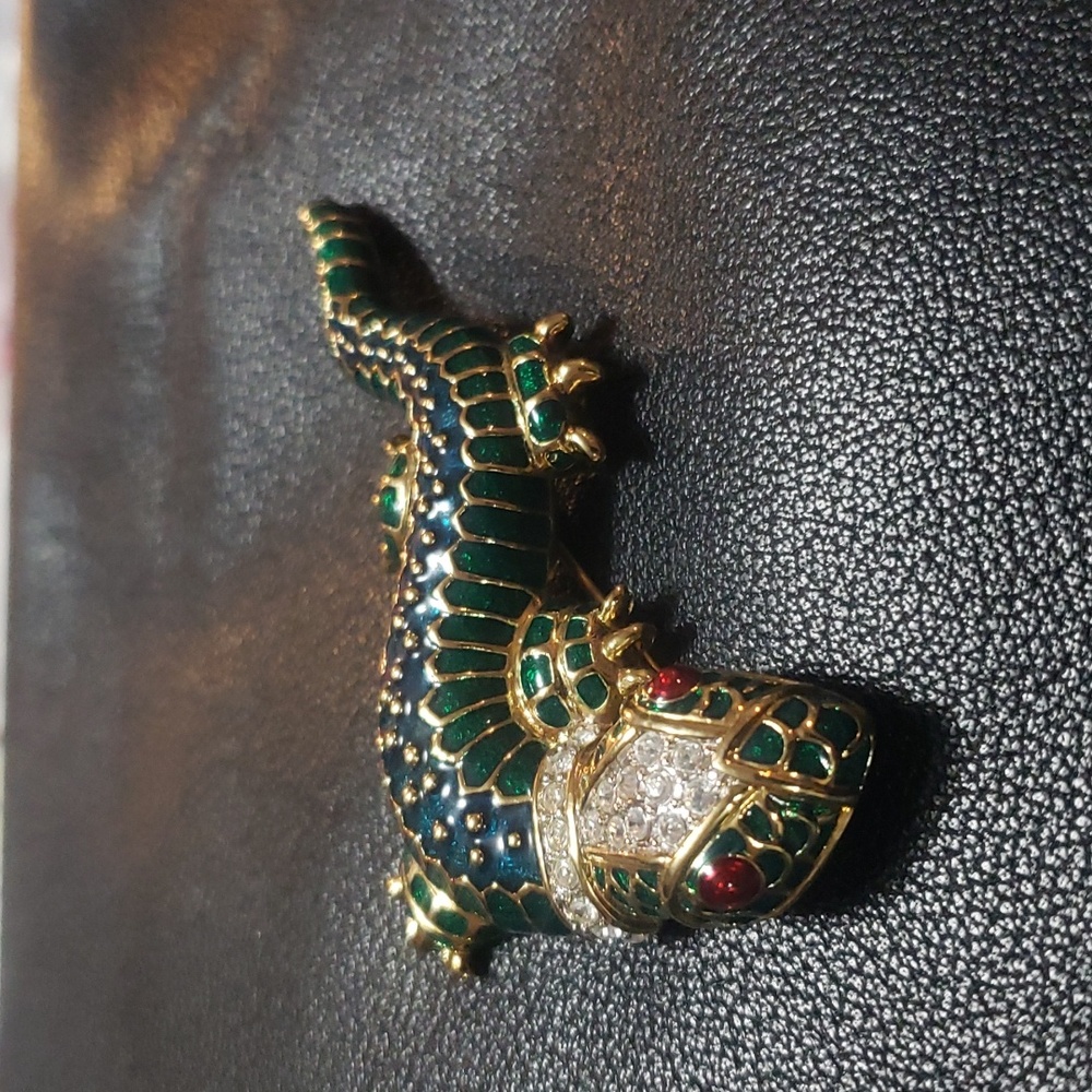 Kenneth Jay Lane lizard salamander metallic enamel & crystals brooch